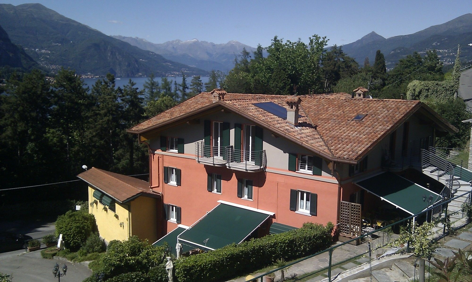 Antica Residenza I Ronchi Di Bellagio Aparthotel ภายนอก รูปภาพ